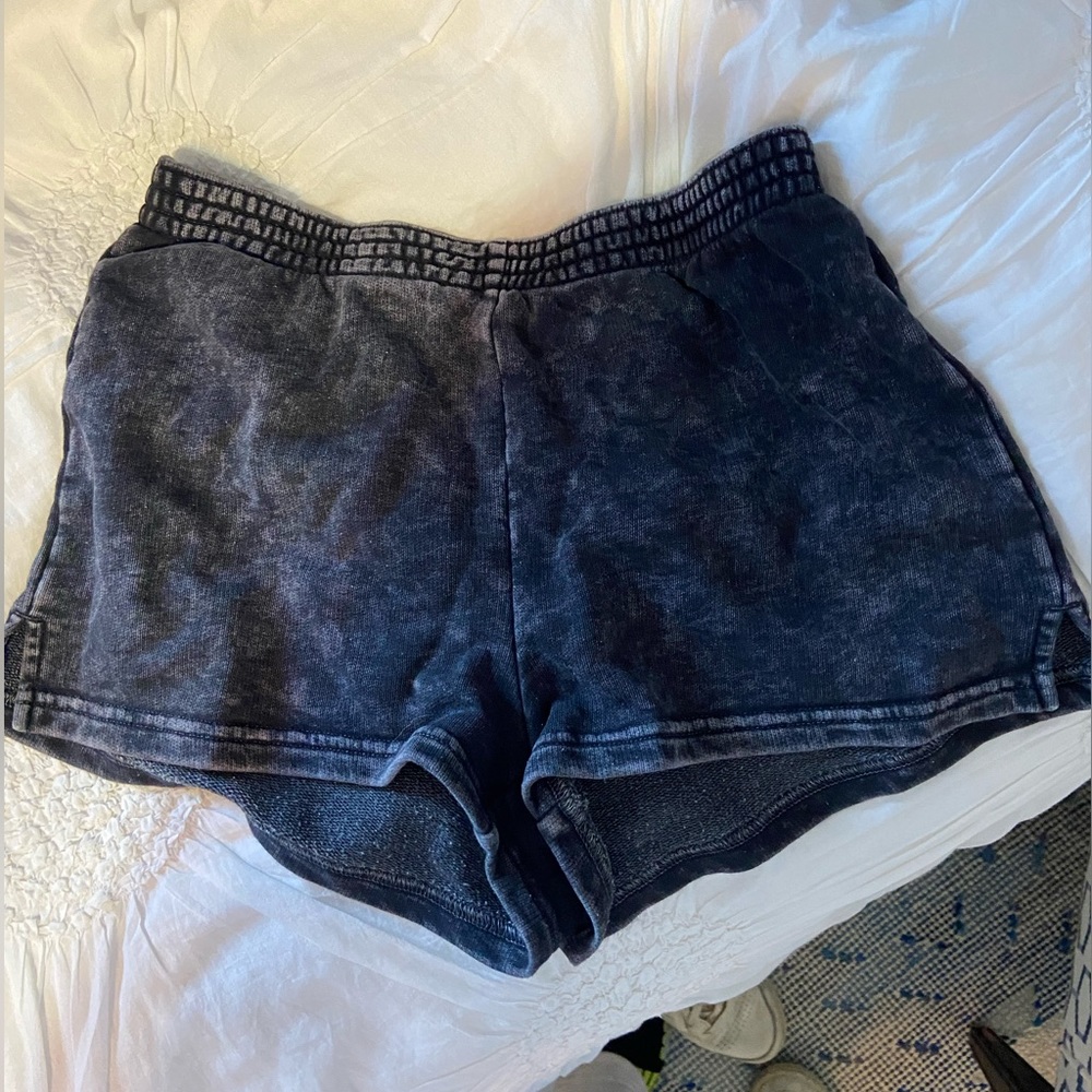 TNA sweatshorts